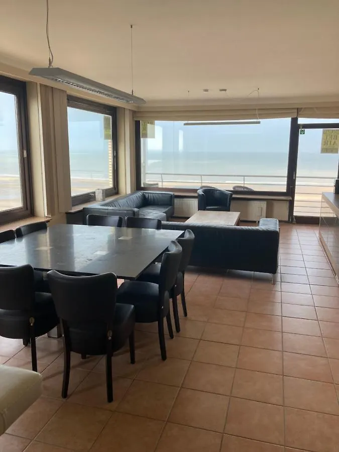 Seaview 3 Bedr Apartment - 8P - Oostende - Type Antwerpen85 - Frontal Seaview, Situated At The Beach